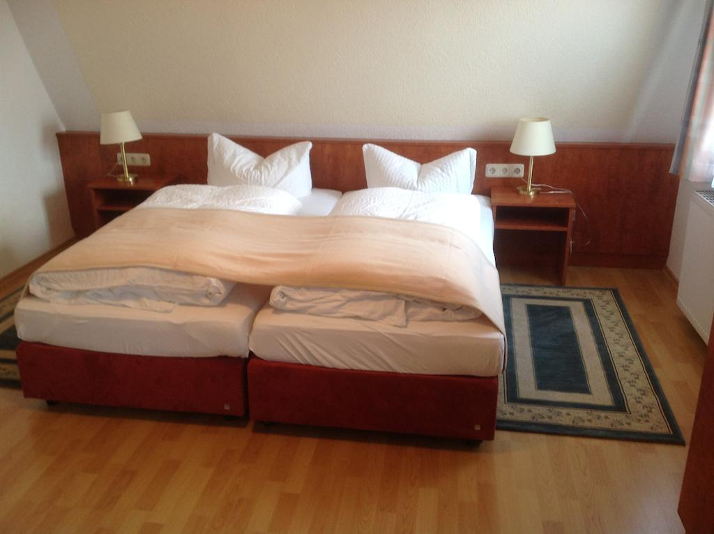 Pension Altstadt Garni Bad Windsheim Oda fotoğraf
